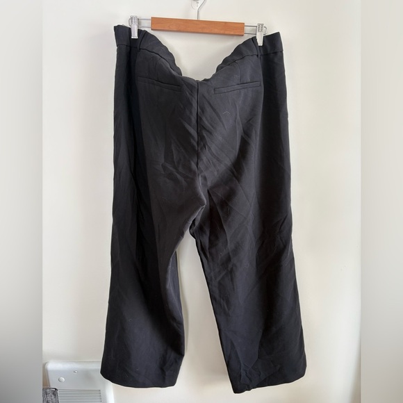 Abercrombie & Fitch Low Wide-Leg Trouser - Picture 6 of 7